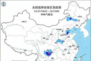 ❄️拜仁比赛延期！慕尼黑大雪压断树枝，柏林联合大巴被白雪覆盖